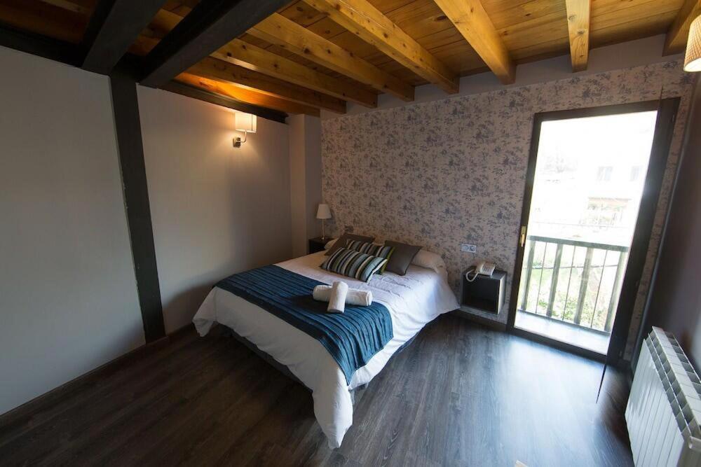 Rustik Hostal Rural Hotel Molinaseca Buitenkant foto